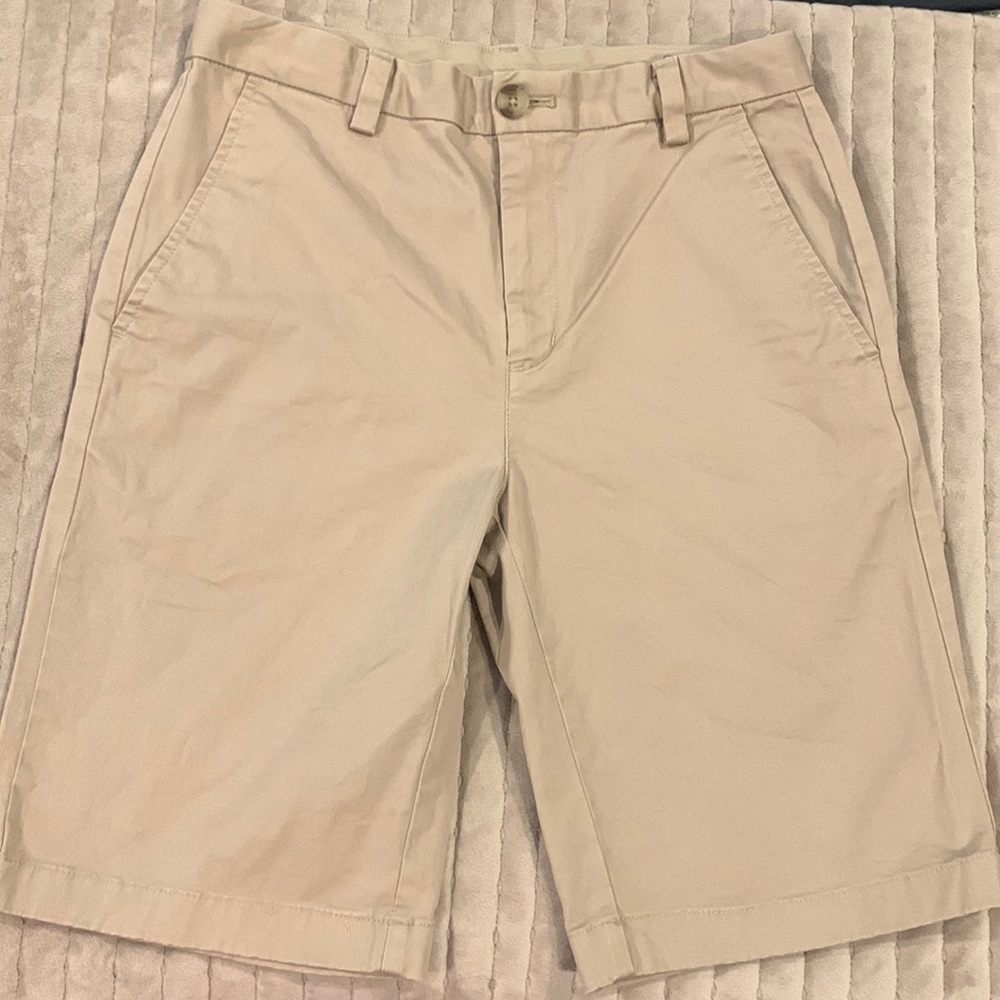 Boys vineyard vine shorts
